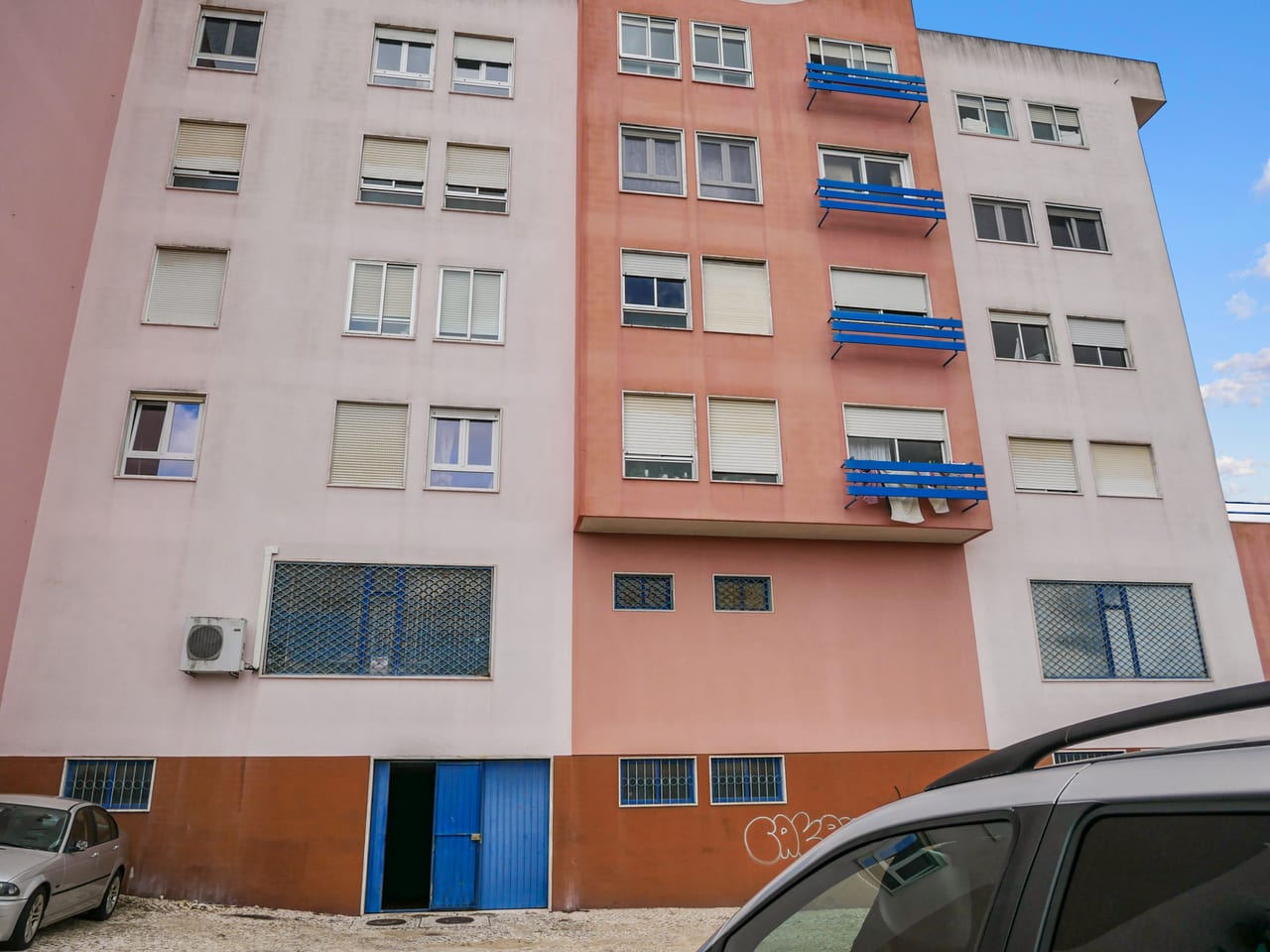 Fachada da Garagem